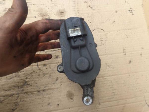 MACHOIRE ARRIERE DROITE VOLVO V60 2013 (ELECTRIQUE) - Vue 2